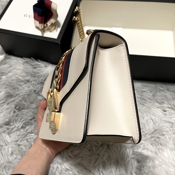 Gucci Sylvie Leather Mini Chain Bag - Picture 13 of 15